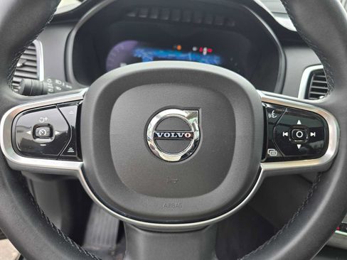 Used 2023 Volvo XC90 T8 Ultimate w/ Lounge Package AWD/4WD image 26