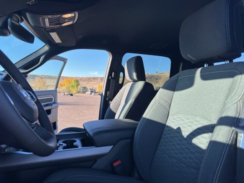 New 2025 RAM 3500 Big Horn AWD/4WD image 2