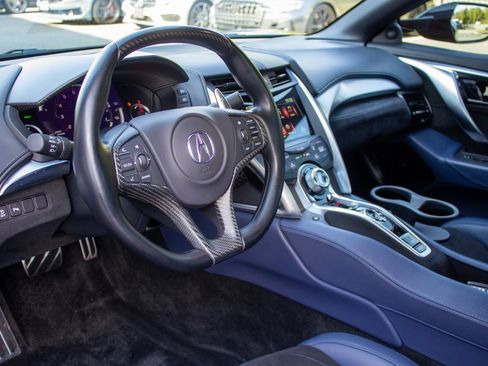 Used 2021 Acura NSX image 11