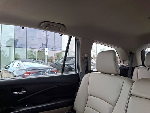 Used 2020 Honda Pilot Touring image 12