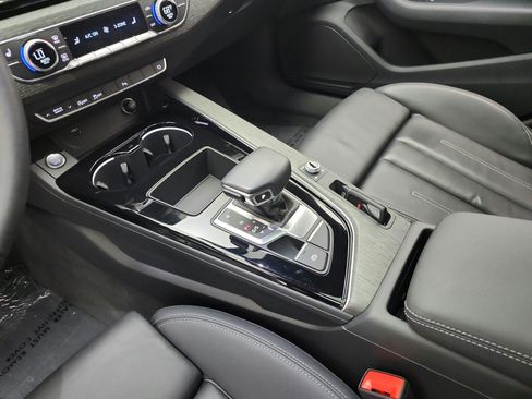 Used 2023 Audi A5 2.0T Premium w/ Convenience Package AWD/4WD image 11