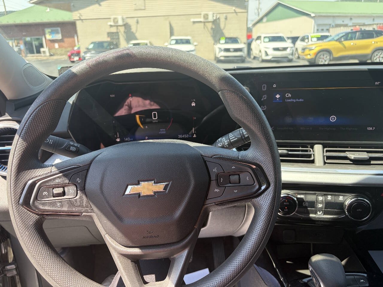 Used 2024 Chevrolet Trax LT FWD image 15