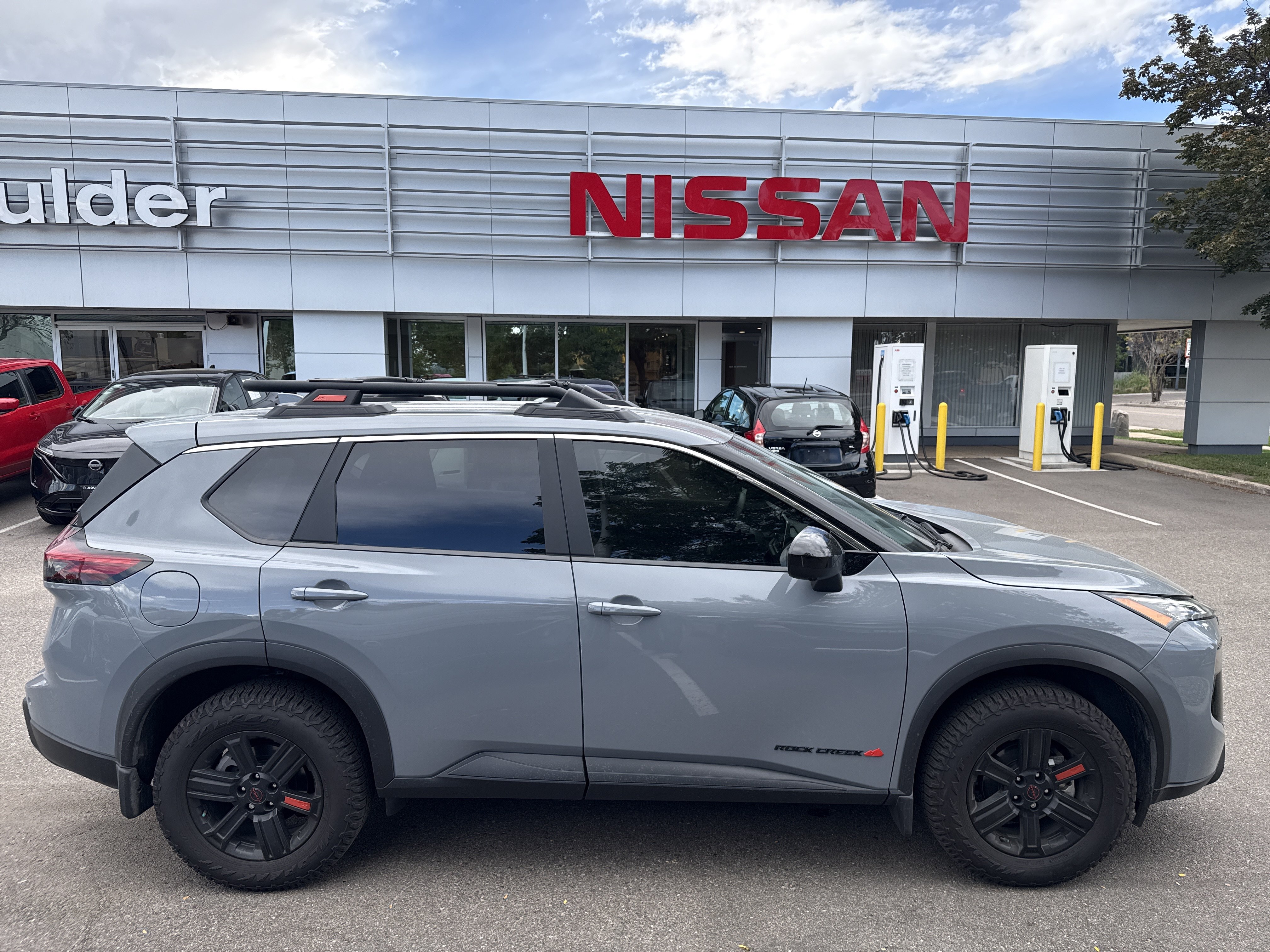 Certified 2025 Nissan Rogue SV AWD/4WD image 8