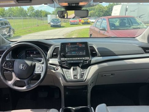 Used 2022 Honda Odyssey EX-L image 8