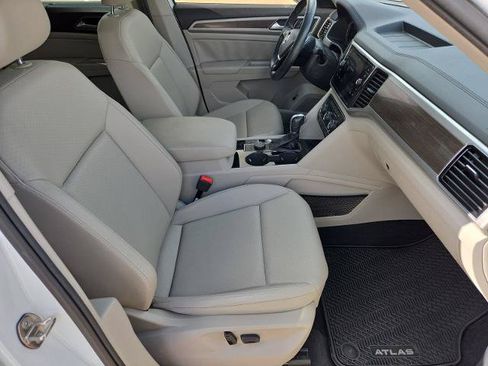 Used 2019 Volkswagen Atlas SEL R-Line AWD/4WD image 26