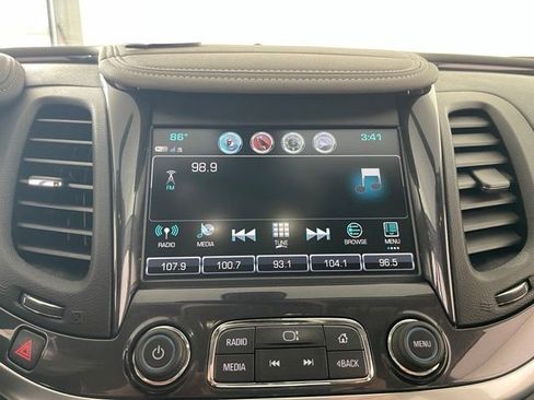 Used 2019 Chevrolet Impala LS FWD image 41