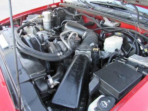 Used 2003 Chevrolet Blazer LS w/ Preferred Equipment Group AWD/4WD image 13