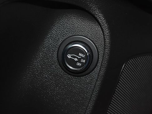 Used 2025 Buick Envista Preferred w/ Convenience II Package FWD image 6