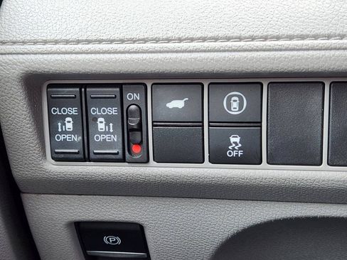 Used 2024 Honda Odyssey EX-L image 27
