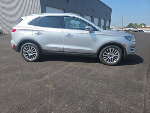 Used 2016 Lincoln MKC Reserve FWD image 16