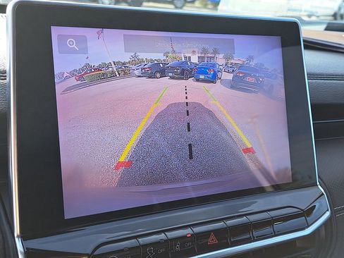 Used 2023 Jeep Compass Altitude image 23