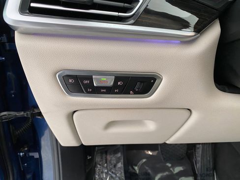 Used 2019 BMW X7 xDrive50i image 19