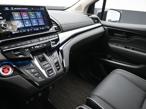 Used 2026 Honda Odyssey Touring image 33