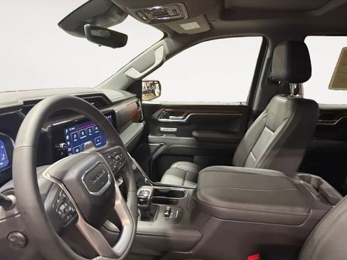Used 2023 GMC Sierra 1500 Denali w/ Denali Reserve Package AWD/4WD image 10