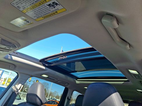 Used 2021 Subaru Ascent Touring w/ Popular Package #2A image 14