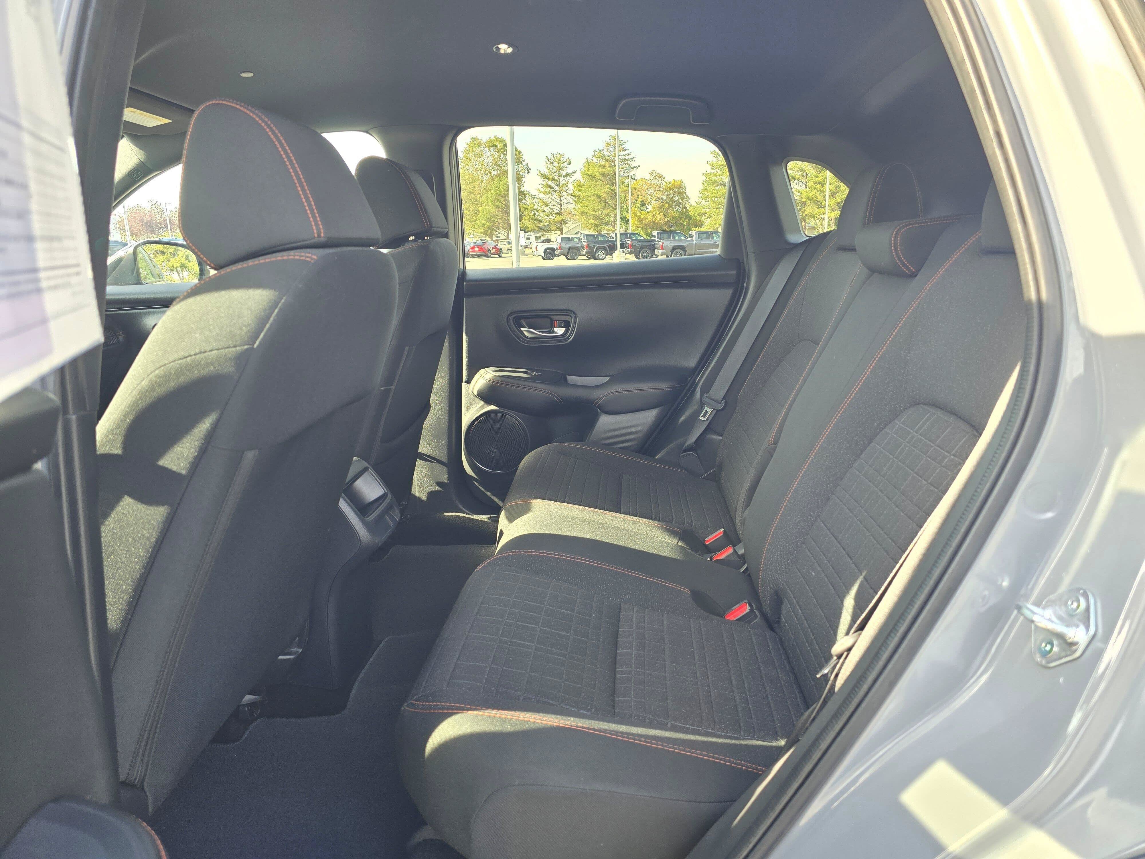 Used 2025 Honda HR-V Sport image 17