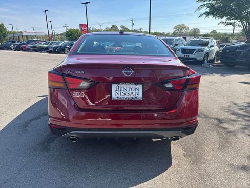 New 2026 Nissan Altima 2.5 SV FWD image 7