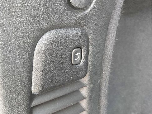 Used 2024 Dodge Durango GT image 15