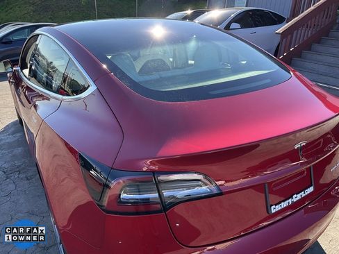 Used 2018 Tesla Model 3 Long Range image 89