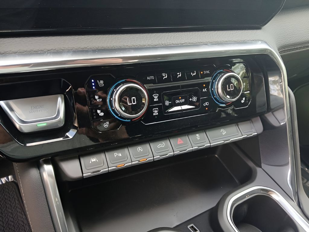 New 2026 GMC Sierra 1500 Denali AWD/4WD image 16