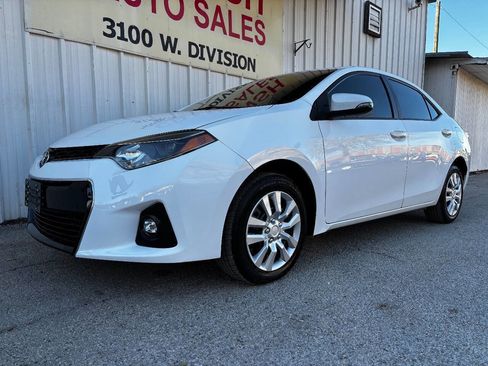 Used 2015 Toyota Corolla S image 2