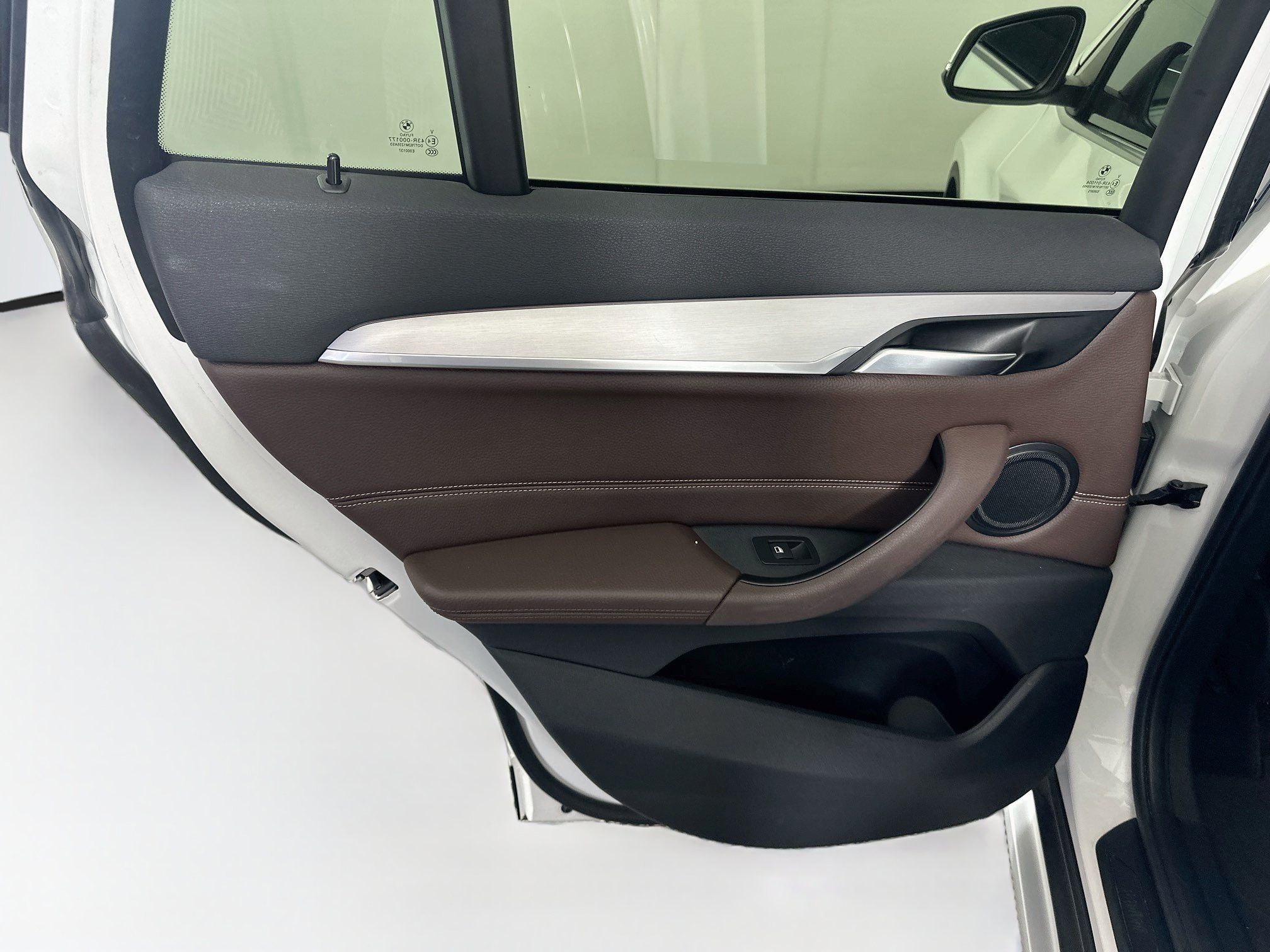 Used 2018 BMW X1 sDrive28i w/ Convenience Package FWD image 26