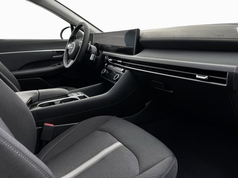 New 2025 Hyundai Sonata SEL image 15