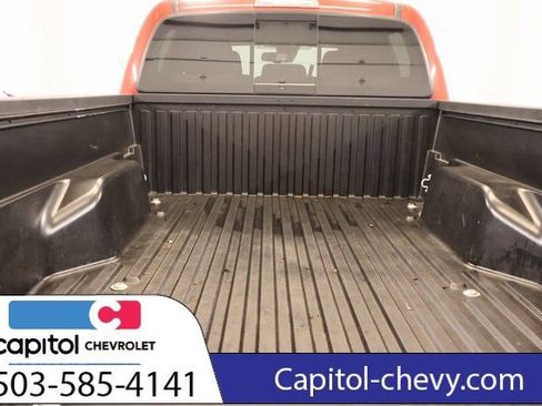 Used 2023 Toyota Tacoma TRD Off-Road w/ Technology Package AWD/4WD image 28