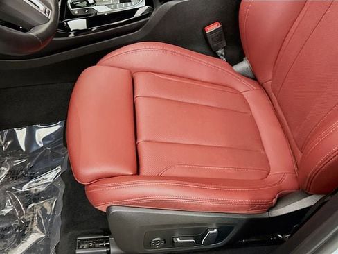Used 2024 BMW X3 M40i w/ Premium Package image 21