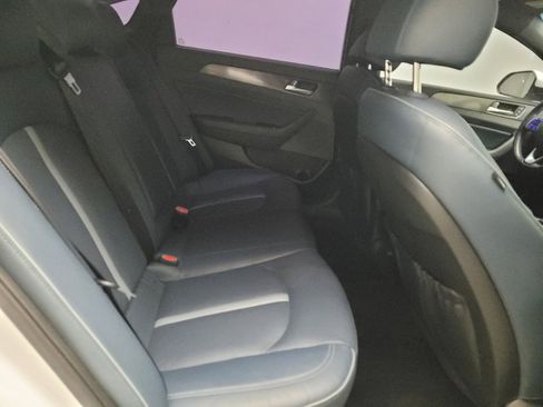 Used 2019 Hyundai Sonata Limited FWD image 19