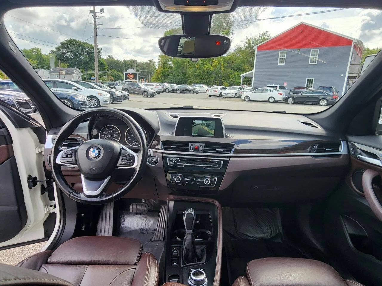 Used 2018 BMW X1 xDrive28i AWD/4WD image 16