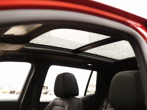 New 2026 Chevrolet Equinox LT w/ Convenience Package II image 25