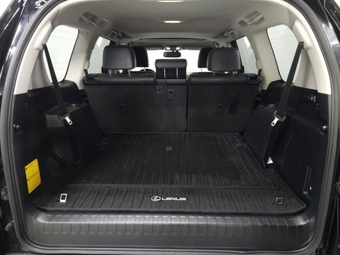 Used 2018 Lexus GX 460 Premium w/ Premium Package image 8