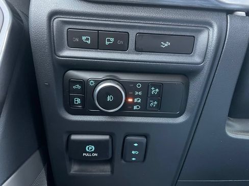 Used 2023 Ford F150 Lariat w/ Equipment Group 502A High AWD/4WD image 42