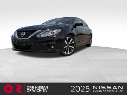 Used 2017 Nissan Altima 2.5 SR w/ LED Appearance Package