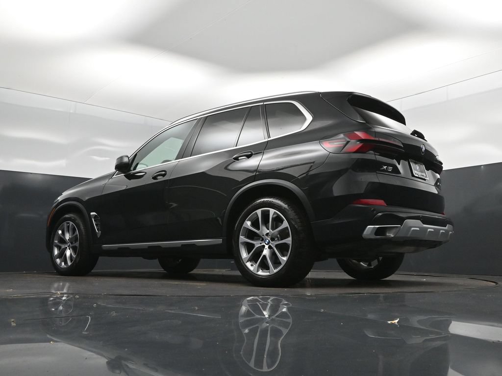 Certified 2026 BMW X5 sDrive40i RWD image 42