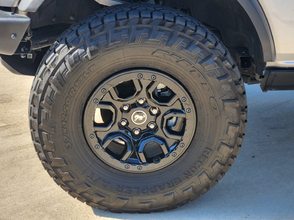 Used 2024 Ford Bronco Wildtrak AWD/4WD image 19