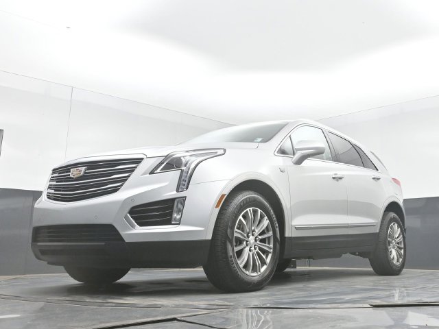 Used 2017 Cadillac XT5 Luxury w/ Driver Awareness Package AWD/4WD image 48