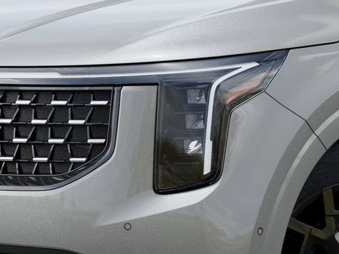 New 2026 Kia Carnival SX w/ SX Dark Edition Package FWD image 10