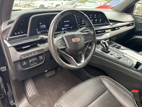Used 2024 Cadillac Escalade Sport AWD/4WD image 24