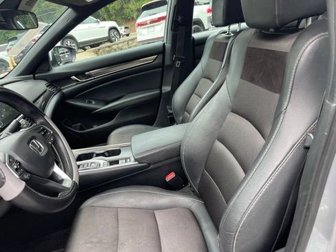 Used 2020 Honda Accord Sport image 8