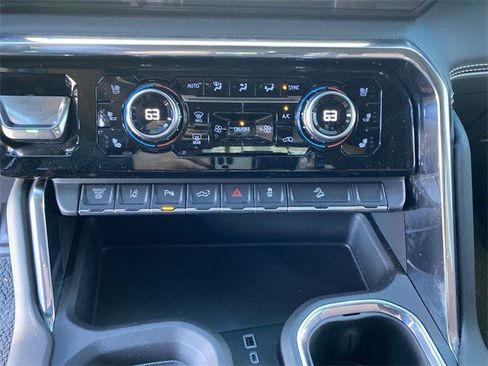 Certified 2025 GMC Sierra 3500 Denali Ultimate image 21