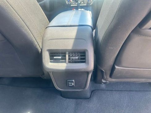 Used 2018 GMC Terrain SLE w/ Driver Convenience Package FWD image 15