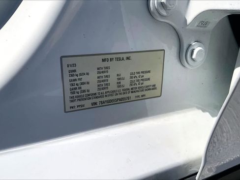 Used 2023 Tesla Model Y Long Range AWD/4WD image 20