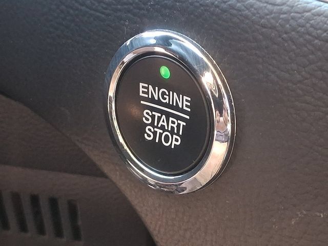 Used 2024 Ford Edge SEL AWD/4WD image 25
