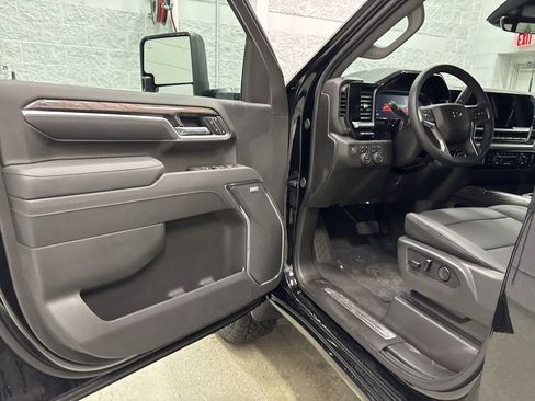 New 2026 Chevrolet Silverado 3500 LTZ w/ LTZ Plus Package image 14