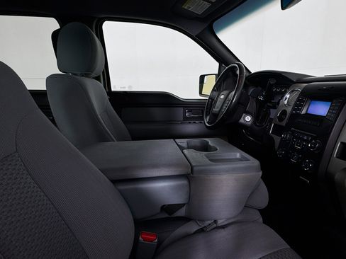 Used 2013 Ford F150 XLT w/ Mid Equipment Group image 25