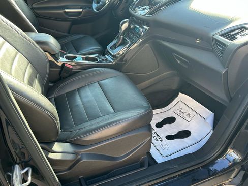 Used 2014 Ford Escape Titanium image 12