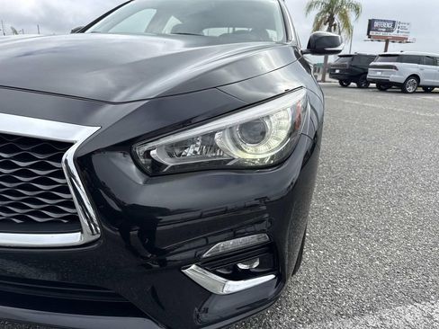 Used 2019 INFINITI Q50 Luxe w/ Essential Package (3.0T Luxe) image 9
