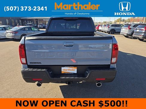 New 2026 Honda Ridgeline Black Edition image 4